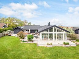 5 Star Holiday Home in Juelsminde