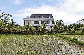 JoeWell Villas