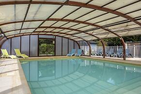 Island Cottage With Pool & Terrace