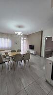 Tirent Apartment - Komuna e Parisit 3