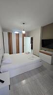 Tirent Apartment - Komuna e Parisit 3