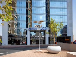 Cosmos Living Elite Studio Near Metro