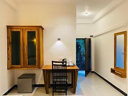 The Rams Resort - Arugambay