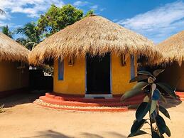 The Rustic Cabanas - Arugambay