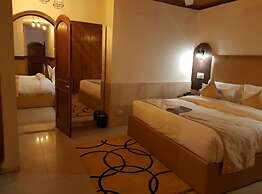 Hilltone Resort