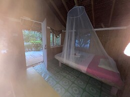 White Beach Bungalow