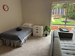 Cozy Curtin- 3 Guests House