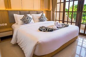 Sandat Mas Uluwatu