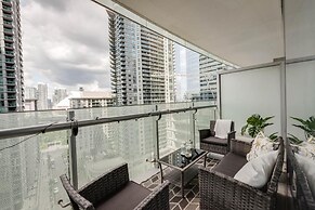 Everly Hotels & Suites