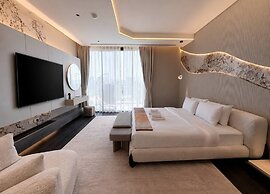 6BR Lamborghini Villa Cinema Spa & Pool