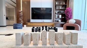 6BR Lamborghini Villa Cinema Spa & Pool