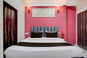 Hotel O Gaur City Centre Noida