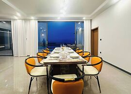 Ocean Skyline Tiger Villa Luxury