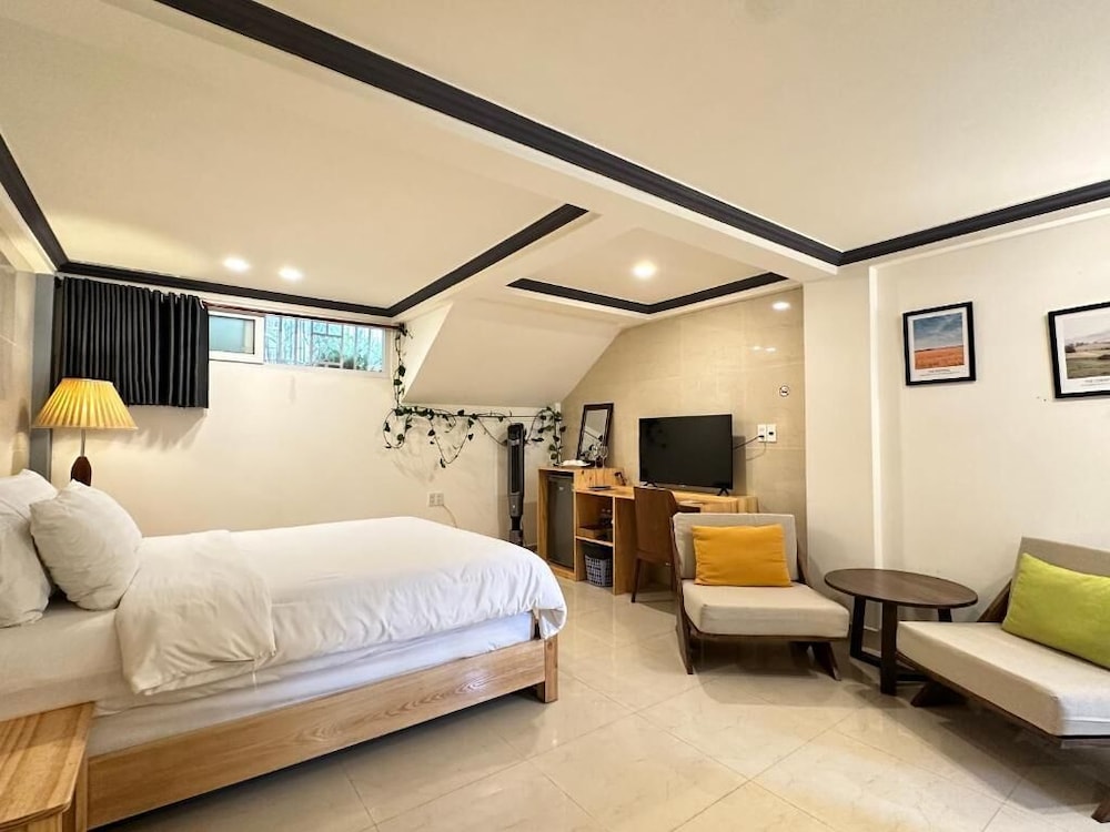 CozyNook Boutique Apartments