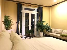 CozyNook Boutique Apartments