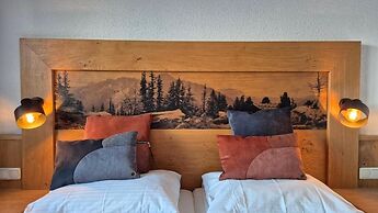 Hotel Dahoam by Miha