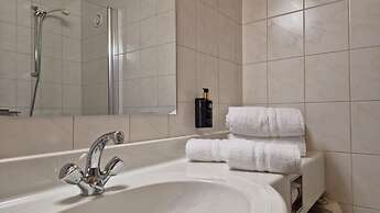 Hotel Dahoam by Miha