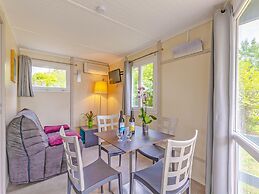 Riverside Cabin for 4-guests
