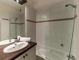 Duplex Apartment Near Maussane-les-alpilles