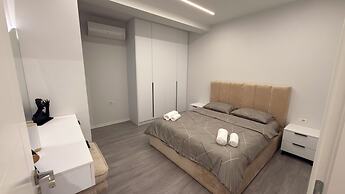 Arjola Cozy Stay