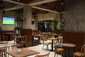 BluePoint Hotel