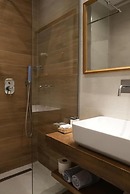BluePoint Hotel