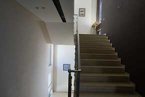 BluePoint Hotel