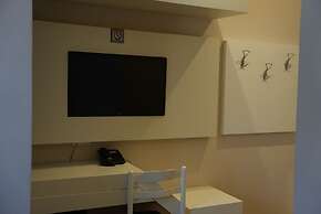 BluePoint Hotel