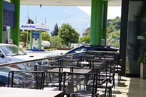 BluePoint Hotel