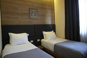 BluePoint Hotel