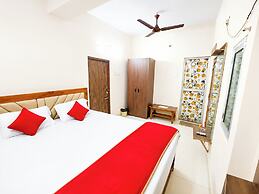 Hotel Shree Puri Near Beach