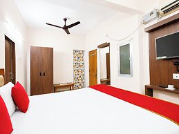 Hotel Shree Puri Near Beach