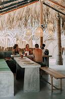 Fins Arugambay