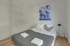 Żeromskiego 23 by Grand Apartments