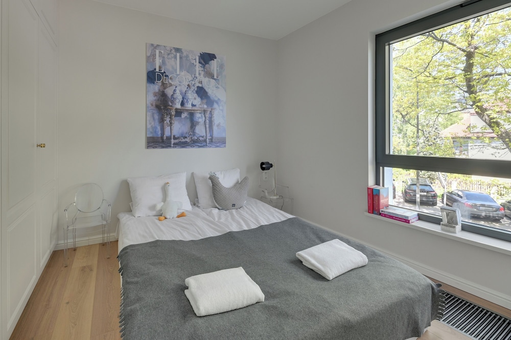 Żeromskiego 23 by Grand Apartments