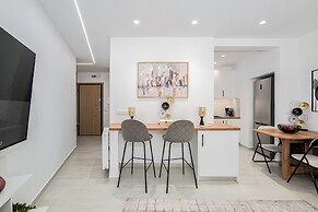 Spacious luxury 2BR flat - Pagrati sq.