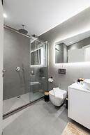 Spacious luxury 2BR flat - Pagrati sq.