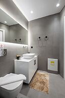 Spacious luxury 2BR flat - Pagrati sq.