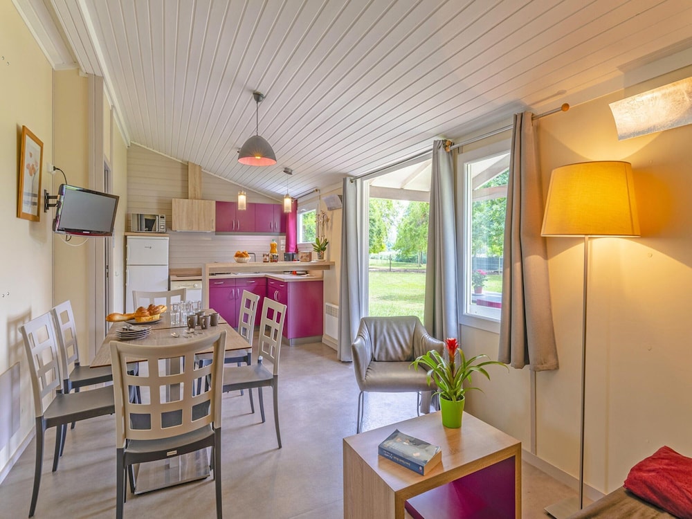 Serene Cottage Near Lot River