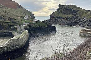 Coastal 1 Bed Flat - Sleeps 2 -patio - Parking
