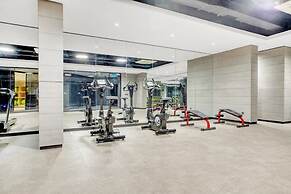 Benesta Centro by GOLDFINCH
