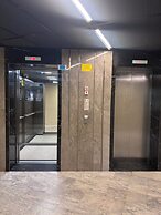 Benesta Centro by GOLDFINCH
