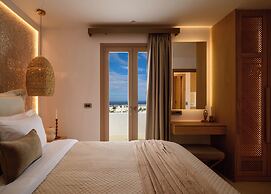 Nikolia's House, New Luxe villa & Prive Jacuzzi