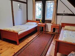 Large House With Private Sauna, Close to the Lake