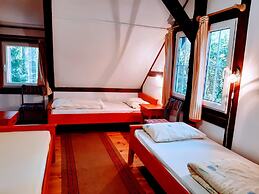 Large House With Private Sauna, Close to the Lake