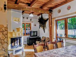 Large House With Private Sauna, Close to the Lake