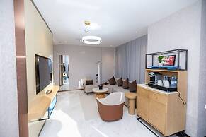 7Crown Tahliah Hotel