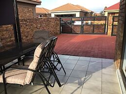 Private Secure House in Alberton