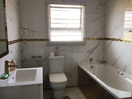 Private Secure House in Alberton