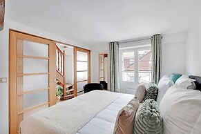 Stunning Duplex 1br/4p - Notre-dame Cathedral